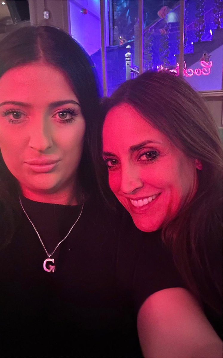 ptbethanlee's tweet photo. Over enemy lines with this one!  @Gem_Szr 💕💪🏼 https://t.co/GtoEV6sF1q