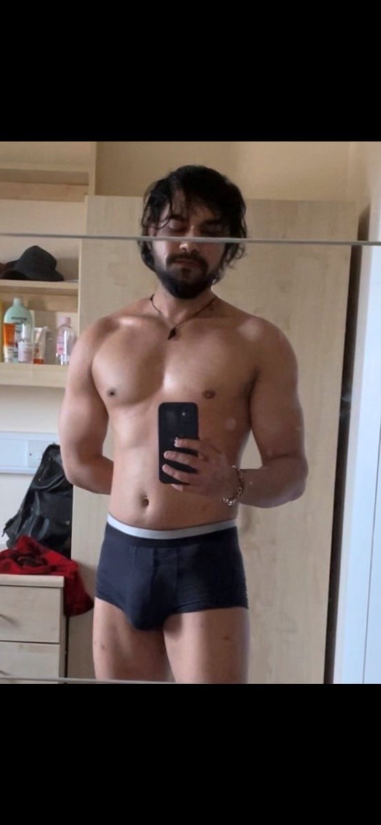 TrueDastan's tweet photo. Bulking good this winter https://t.co/6UytzKDfRf