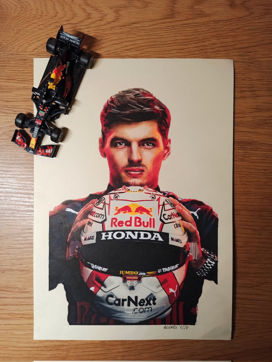 zielinskaaart's tweet photo. I drew @Max33Verstappen
@redbullracing

And remember It cost 0$ to rt and support an artist 🎨

Crayons: prismacolor &amp; polychromos
Markers: Winsor &amp; Newton 

Check my art instagram: hipocua ���🏻 https://t.co/T3bxCM3Gza
