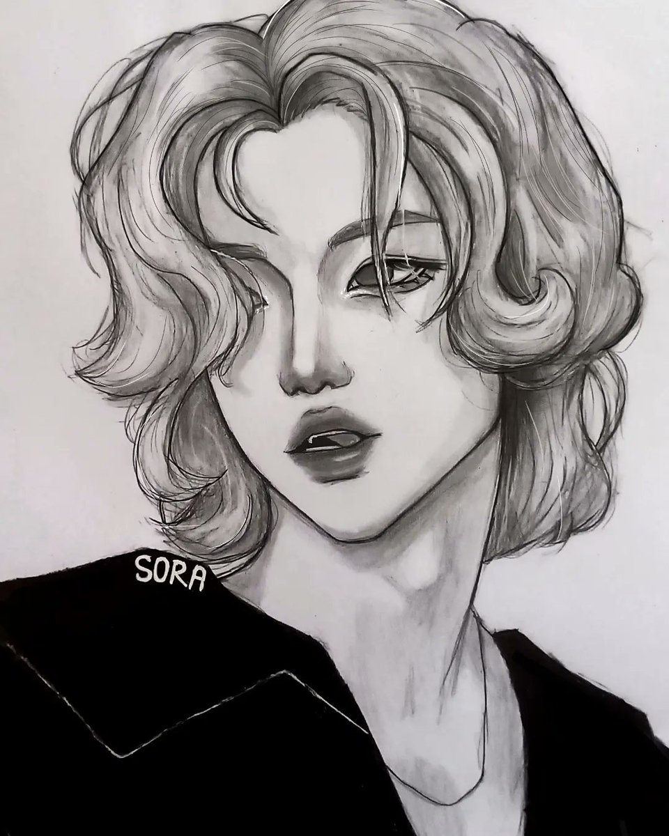 sorashiv's tweet photo. Reasons why u should moot me:
I'm a kpop stan 
I can draw kinda 
And I swear I'm cool😭🙏 
#artmoots anyone??
 #felix #skz #StrayKids #felixfanart #skzfanart #kpopfanart #sorashi https://t.co/bXeOOCVFnD