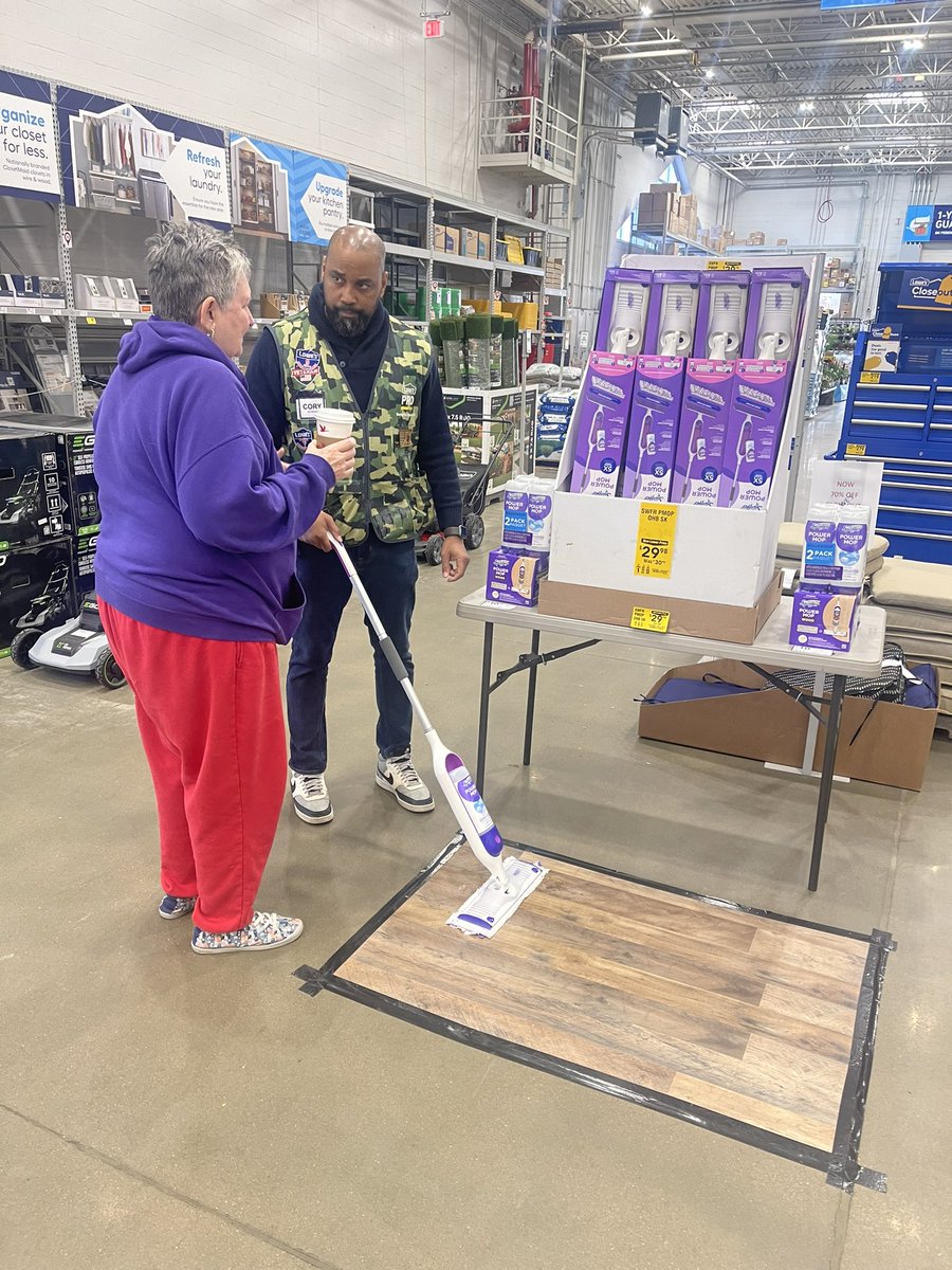 Patrick Lawson (@patrickalawson) on Twitter photo Cory rocking the Demo station at 719!!! <a href="/BlueBoxR1/">@BlueBoxR1</a> <a href="/LauraGibsonR1/">Laura Gibson</a> @CoryRey75991631 #R1Demos Cory rocking the Demo station at 719!!! <a href="/BlueBoxR1/">@BlueBoxR1</a> <a href="/LauraGibsonR1/">Laura Gibson</a> @CoryRey75991631 #R1Demos