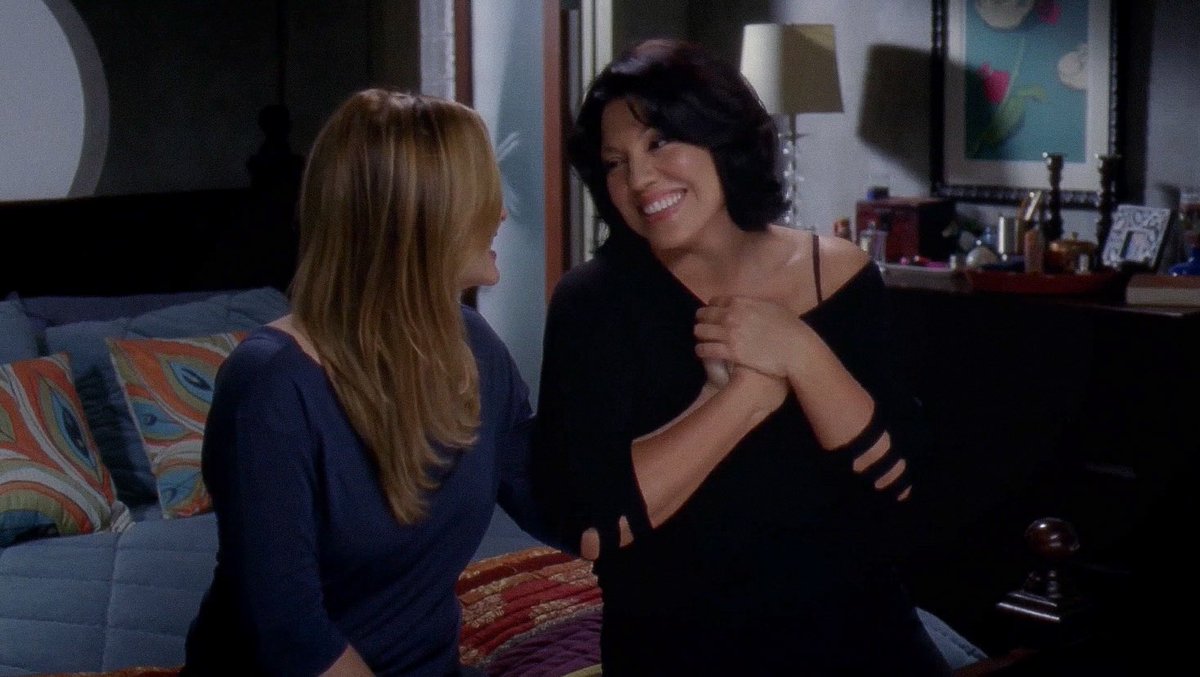 calzonabestof's tweet photo. “we are getting married.” https://t.co/8PDIRme1am