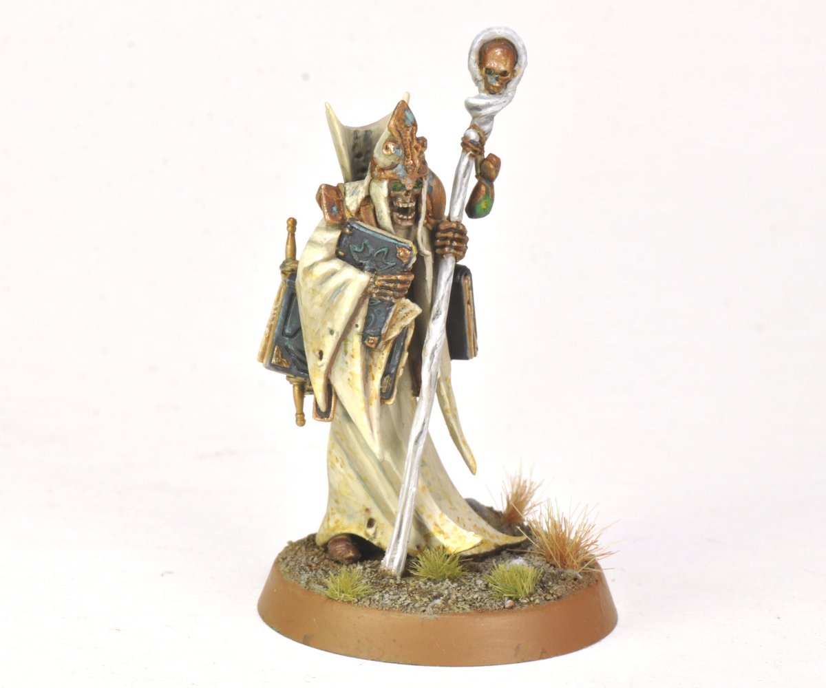 skails0's tweet photo. @warhammer Liches! https://t.co/QFLwnP54Y8