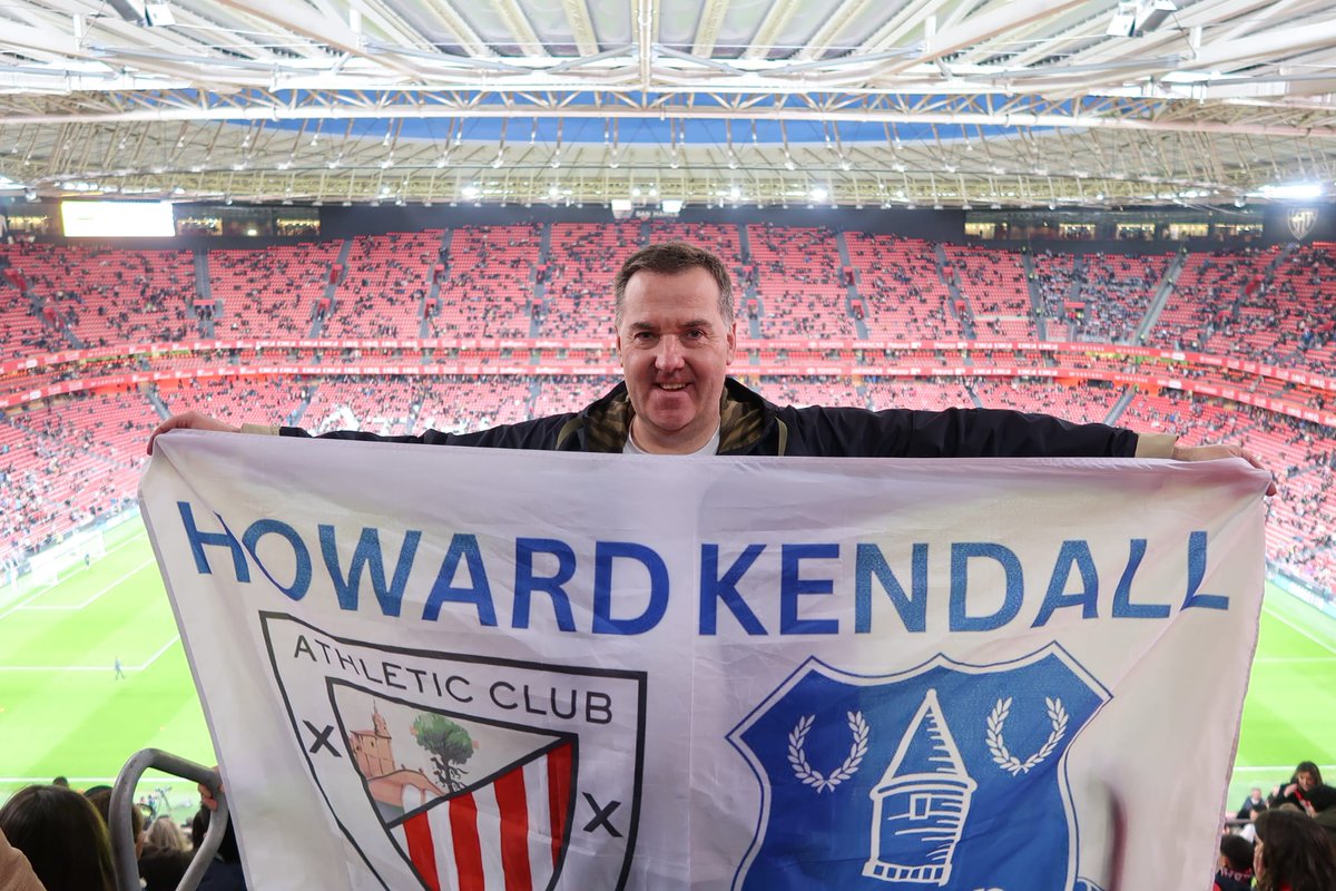 💙 Always love seeing a Toffee in Bilbao!! 🔴⚪ #AthleticRealSociedad #AthleticClub 🦁