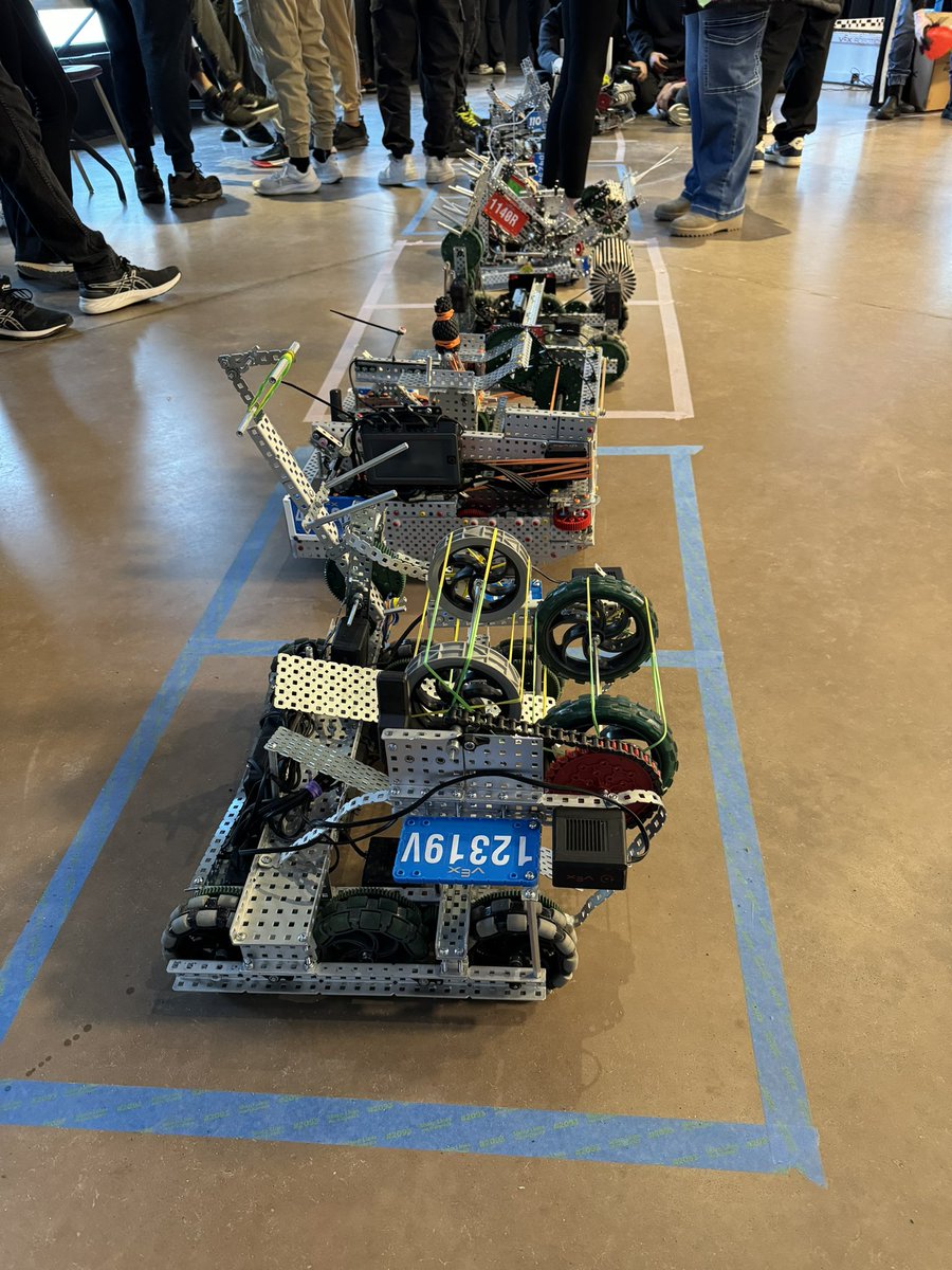ReneeScott2017's tweet photo. @cambriancollege is proud to host the @VEXRobotics competition today. It’s proof that innovation can be a lot of fun. Good luck to all of the competitors. https://t.co/WqRKnnywwL