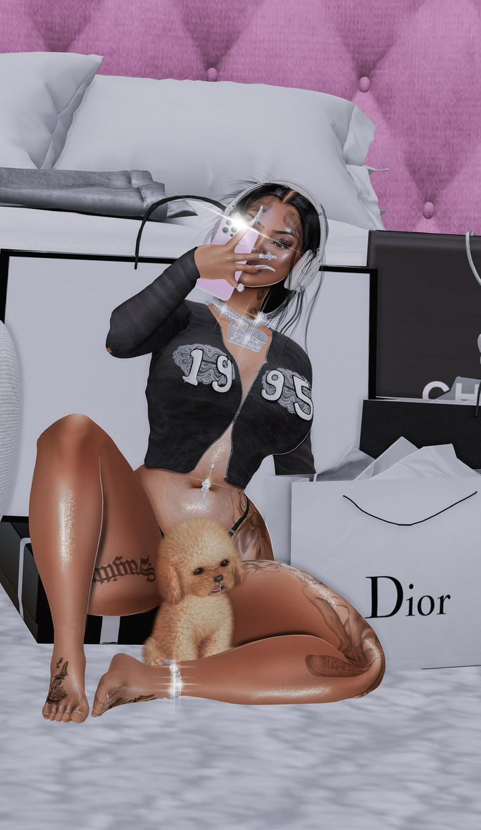 ParisTheDonP's tweet photo. Puppy love 🐶❤️ https://t.co/QMpZwQFQmX