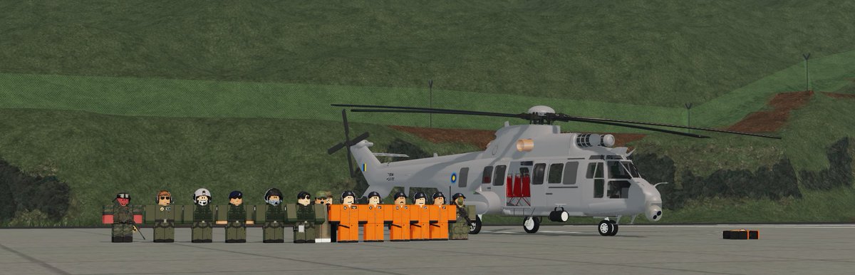 MYSverse_TU's tweet photo. Recently, the Royal Malaysian Airforce Regiment and pilots from 10 Squadron conducted joint activities with @RBLXMYS_Polis on Sulu Deployment Zone and Sandakan. The events help to exchange skills and knowledge to better enhance cooperation and relations between both groups. https://t.co/rhP4XWZIVd