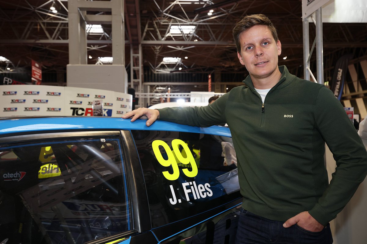 CivicCupUK's tweet image. 📷 JOSH FILES AT THE 2024 AUTOSPORT INTERNATIONAL SHOW 📷

2024 @CivicCupUK driver @JoshFiles stopped by the TCR UK stand to check out his new Civic Cup car!

You can find us in Hall 3, Stand 3650

#CivicCup #MilltekSport #TCRFeederSeries #AutosportInternational #A24