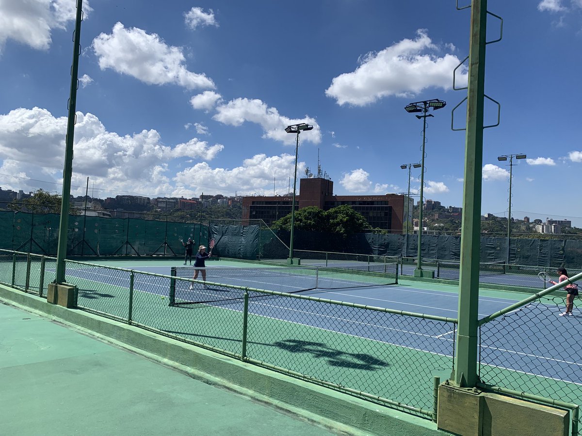 Caracas Theater Club tweet media