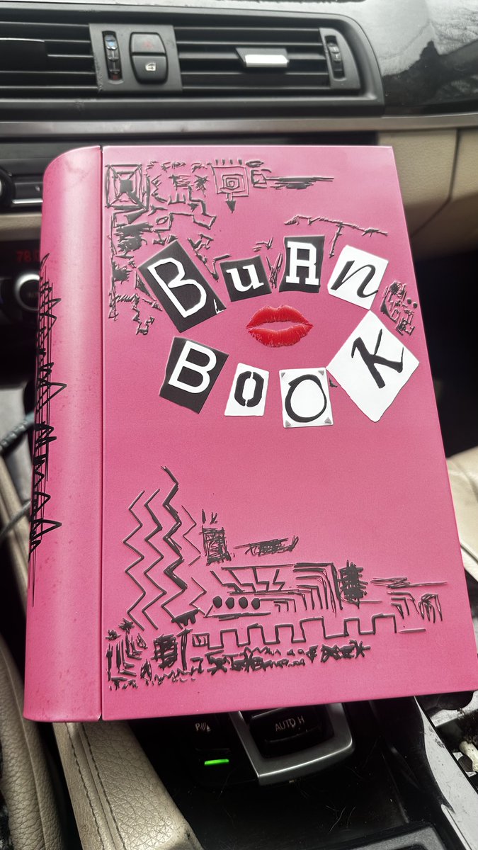 chvampagne's tweet photo. “Burn Book” indeed 😂🍃😮‍💨 https://t.co/qKtp8ohfDa