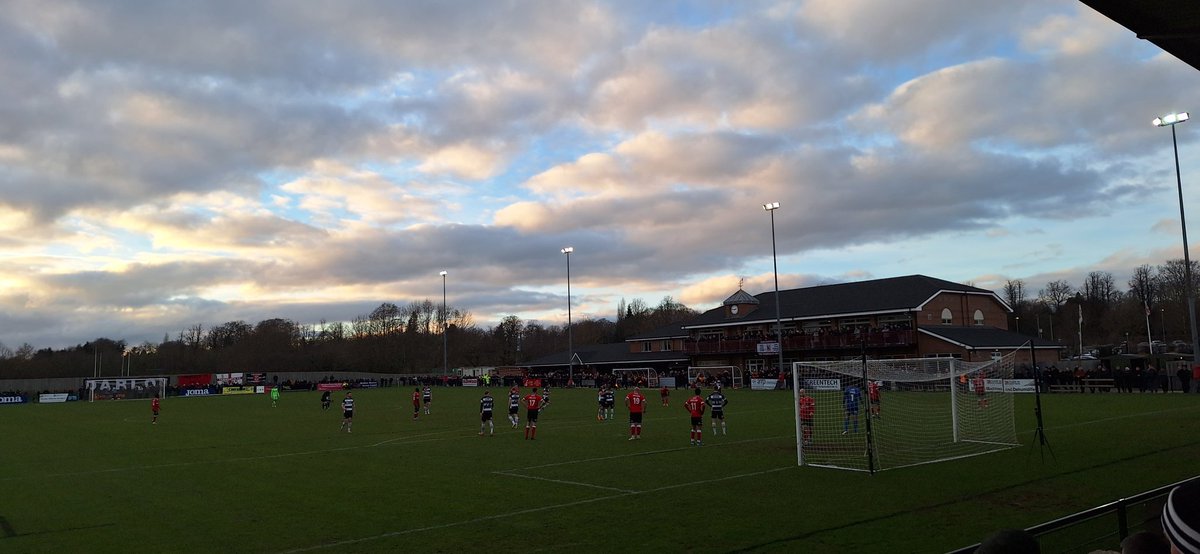 MattyLxwn's tweet photo. Definitely not a bad performance,  a bit more confidence in the team and we would of won that easily
⚫️ 
@Official_Darlo @tamworthfc https://t.co/SZ3xiFKfNb