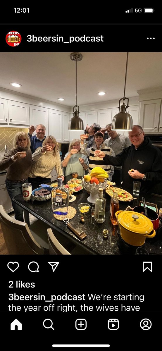 3BeersIn1's tweet photo. The wives took over the latest podcast. Everyone was smiling before hitting the studio… https://t.co/TO7QEd4dLx