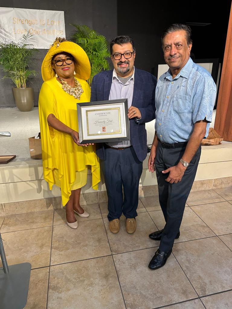 drsafeerbhatti's tweet photo. @HFUSA #MiamiChapter was recognized @MYHBeach as a Gold Sponsor for the MLK Day Parade on January 15th. Thank you @QuneaG @MayorCooper for always keeping @HFUSA & @MiamiIslam @IslamMiami in the #GuidingLight. We appreciate your love and kindness. https://t.co/VPwGldy5BD