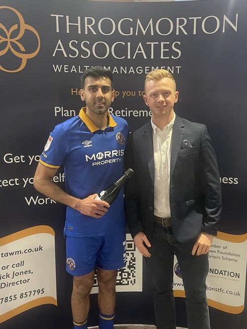 Today’s @NickJonesWealth Planning man of the match is @Mal_1993 ,with Billy Casey from match ball sponsors @Unique_Copiers presenting the champagne. A tough one to take at the end there for @shrewsburytown ,but well played Mal , and we go again at Peterborough next week #Salop