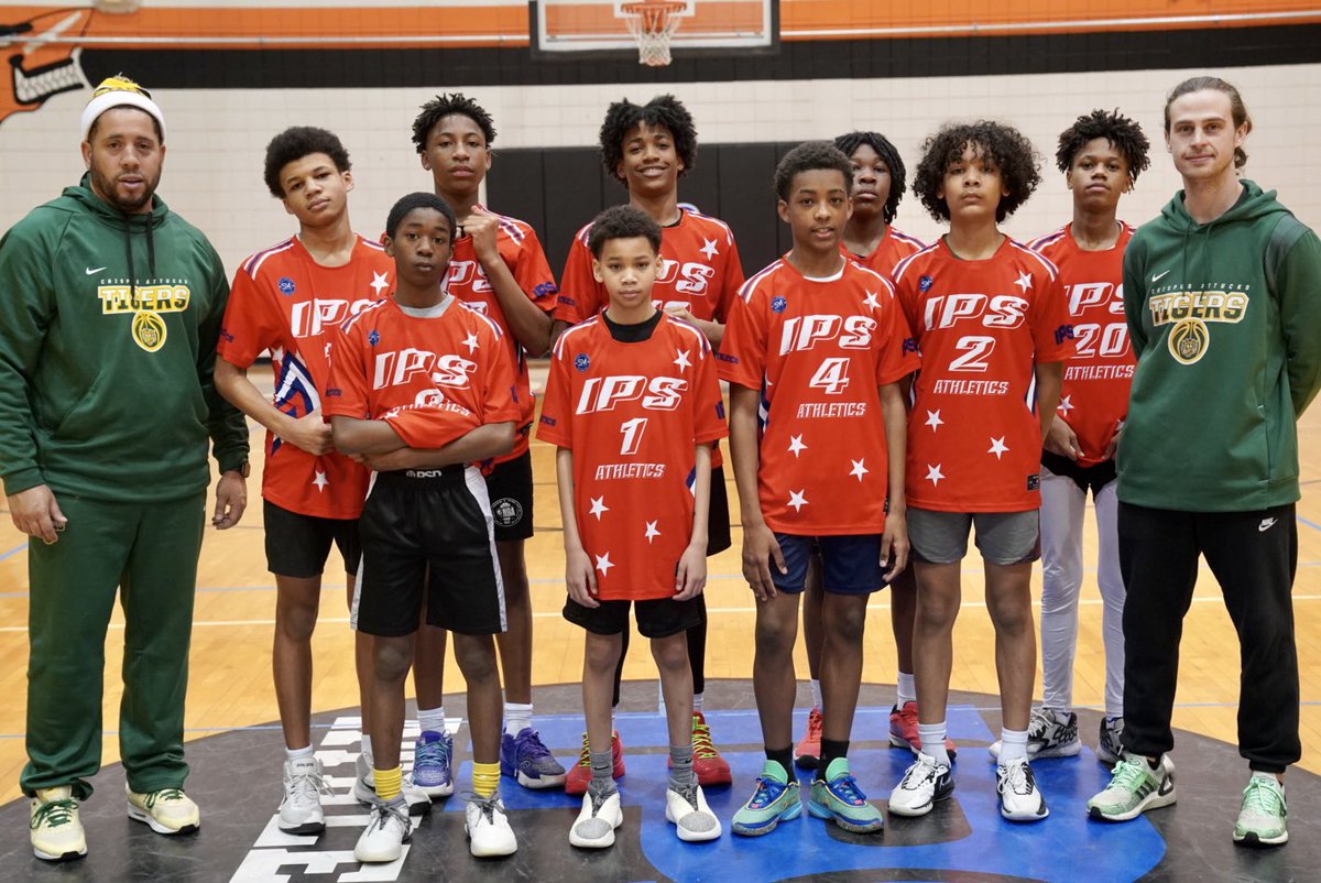 IPSAthletics's tweet photo. @JWRiley43 @IPSSchools @KIPP Congratulations to Markale Hunter &amp; Garrison Brown, 8th grader &amp; 7th grader representing @IPS_NorthwestMS &amp; @IPSMerleSidener, for taking home the Co-MVP award in Game 3! https://t.co/KT7XBeY7fP