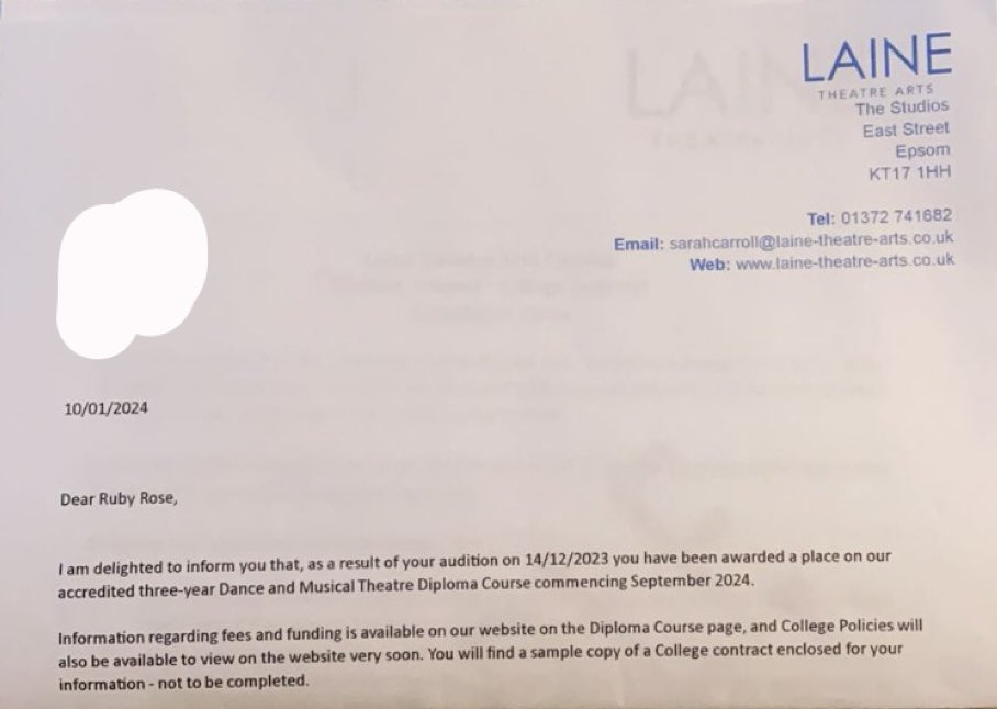 Rubyloom10's tweet photo. Super happy to say I have been offered a place at my very first vocational training audition 🤩🤍@LaineTheatreArt  Thankyou so much 🤍 https://t.co/ocdxYVcxaF