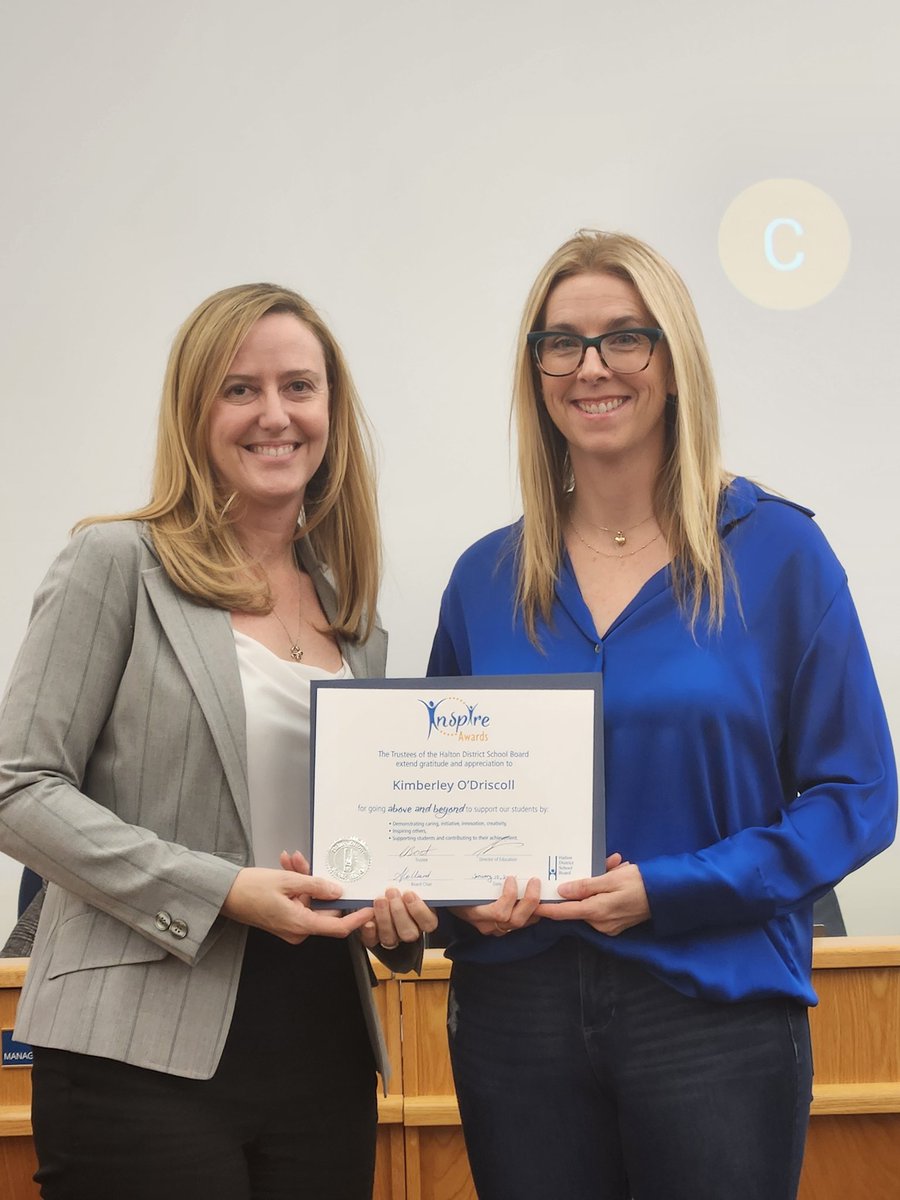 TrusteeBaxter's tweet photo. Presenting an Inspire Award to Kimberley O'Driscoll @odmorden was a highlight for me this week. Ms. O'D, as her students at @MordenHDSB call her, is an incredible educator who encourages @HaltonDSB students to understand and think critically about our history and our present https://t.co/J9cOgZgufv