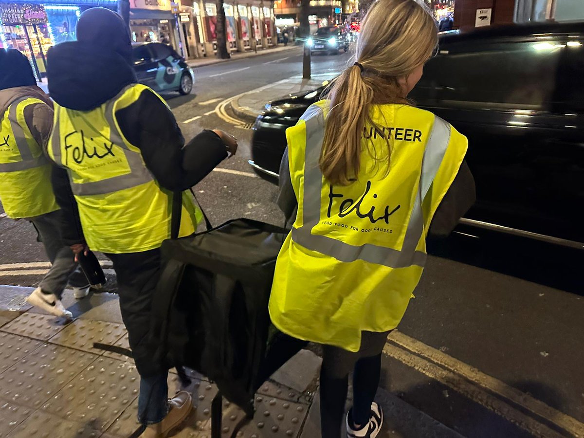 Our first delivery to a local refugee service took place on Wednesday with @felixprojectuk - young people will be volunteering weekly to deliver surplus food and bring joy and support food access! #food #foodaccess #foodwaste #youth #youthaction #camden