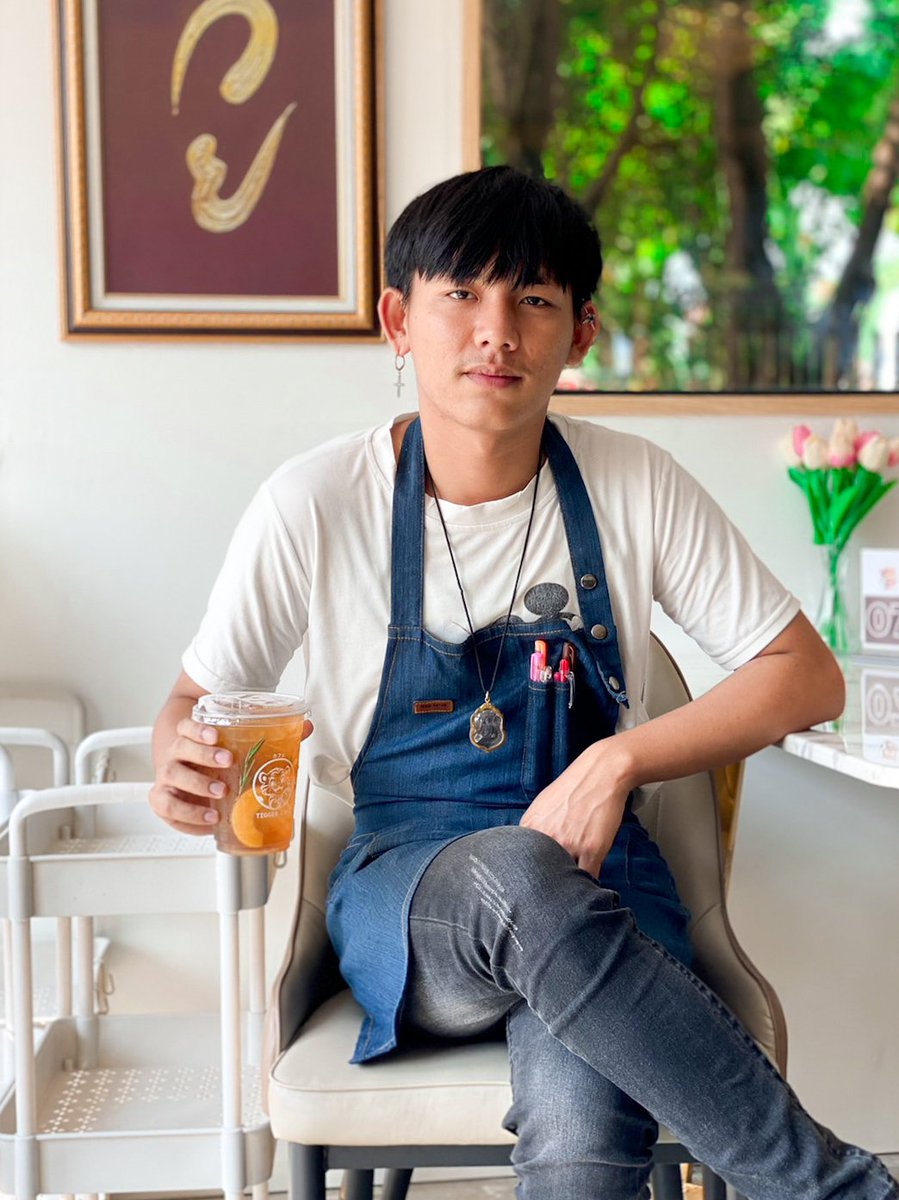 MitPhanthu's tweet photo. กาแฟอร่อยน้า เด็กเ��ริฟก็อร่อย😝🤍 #ลพบุรี https://t.co/AtXPLGu5an