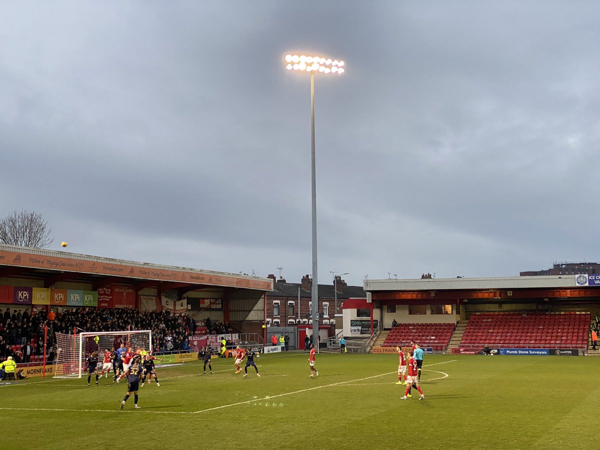 Elcop32's tweet photo. Another fantastic win for the lads. Kept fighting till the end. Crewe Alex 2-1 Swindon Town #crewealex #LBRWA #thatwinningfeeling #threepoints 🔴⚪️🔴⚪️⚽️⚽️👏🏼👏🏼👌🏻 https://t.co/6RBOikDGzl