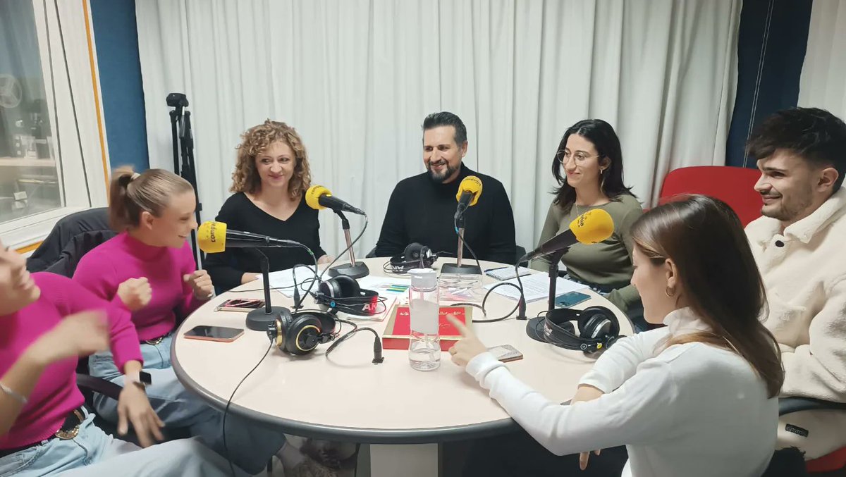 Viva la radio tweet media