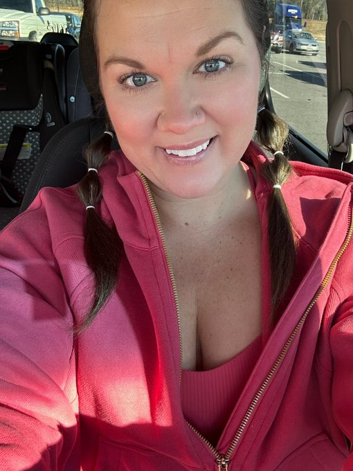 Saturday gym sesh 💪 https://t.co/ePq6m7Tlvo<a href="/tag/braves"class="tags"><span>#braves</span></a><a href="/tag/bravescountry"class="tags"><span>#bravescountry</span></a>