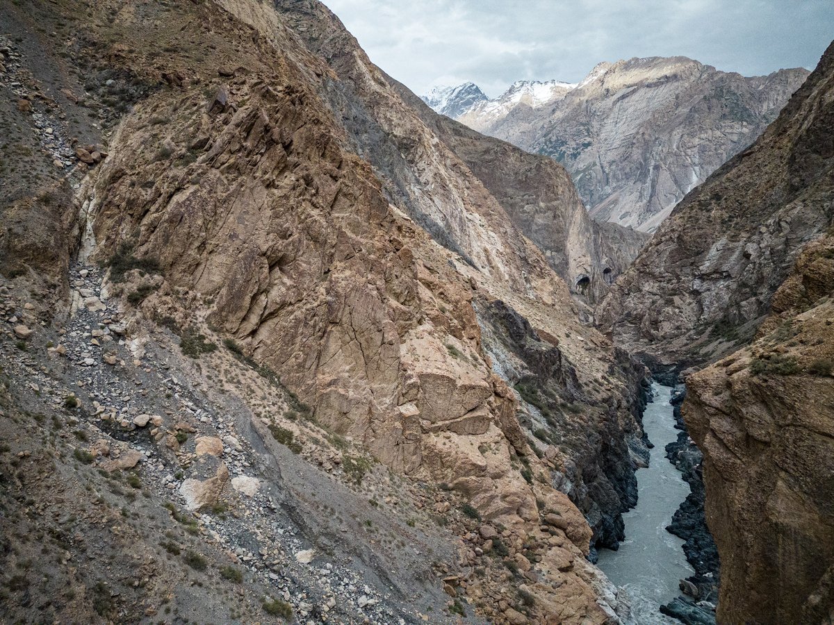 "The Saryjaz runs from high up in Tian Shan mountains in Kyrgyzstan...This is the calling for few expedition kayakers to explore the pristine untouched nature and whitewater Kyrgyzstan has to offer."

Join Andy Kettlewell 17 FEBRUARY, 8-9 PM in the Plas y Brenin lecture theatre.