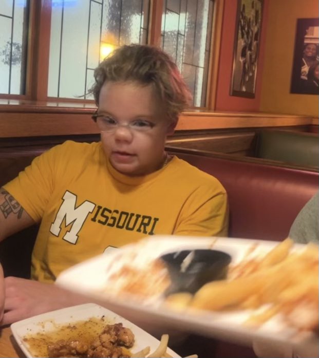 jacks0ntweets's tweet photo. Pregame eats! Go tigers! #MIZ https://t.co/Q9NR9evO7h