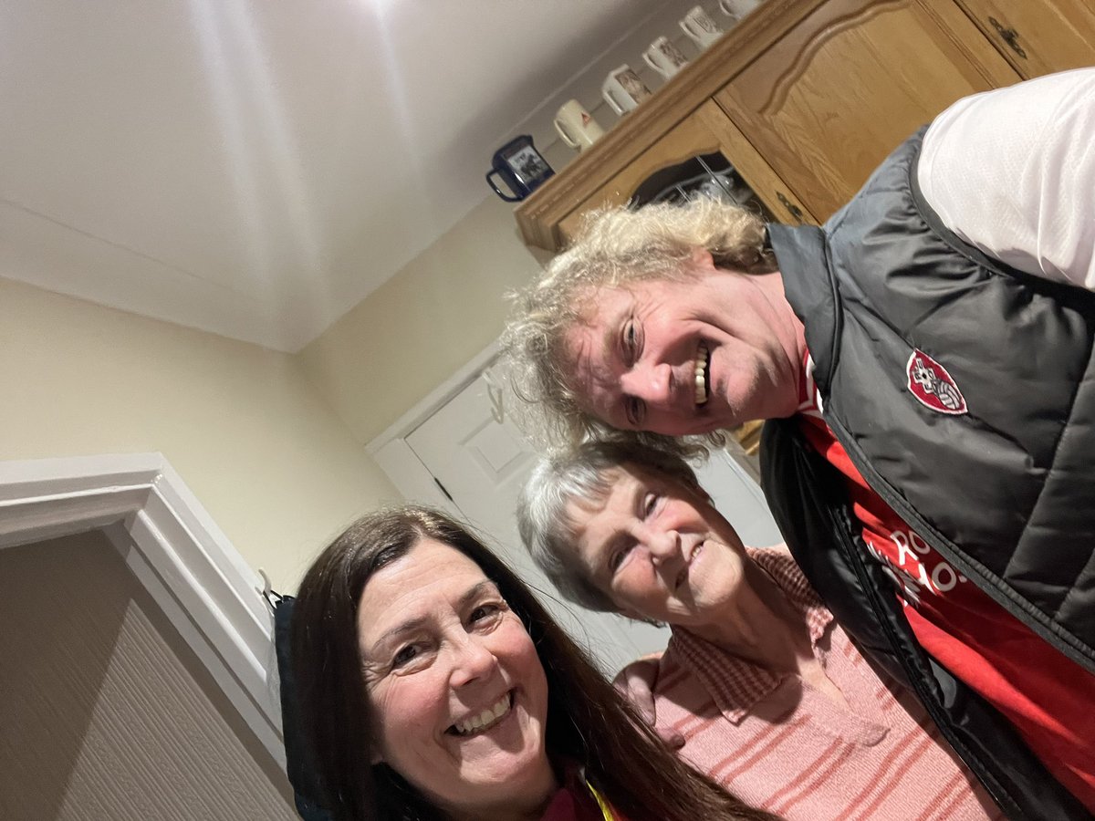 Steve Howdle (@1stevehowdle) on Twitter photo So thrilled today that <a href="/RotherhamUnited/">Rotherham United</a> remembered my Uncle Dave, and they remembered him as a former player - meant a lot to the family - our local club doing the right thing β€οΈ #rufc So thrilled today that <a href="/RotherhamUnited/">Rotherham United</a> remembered my Uncle Dave, and they remembered him as a former player - meant a lot to the family - our local club doing the right thing β€οΈ #rufc