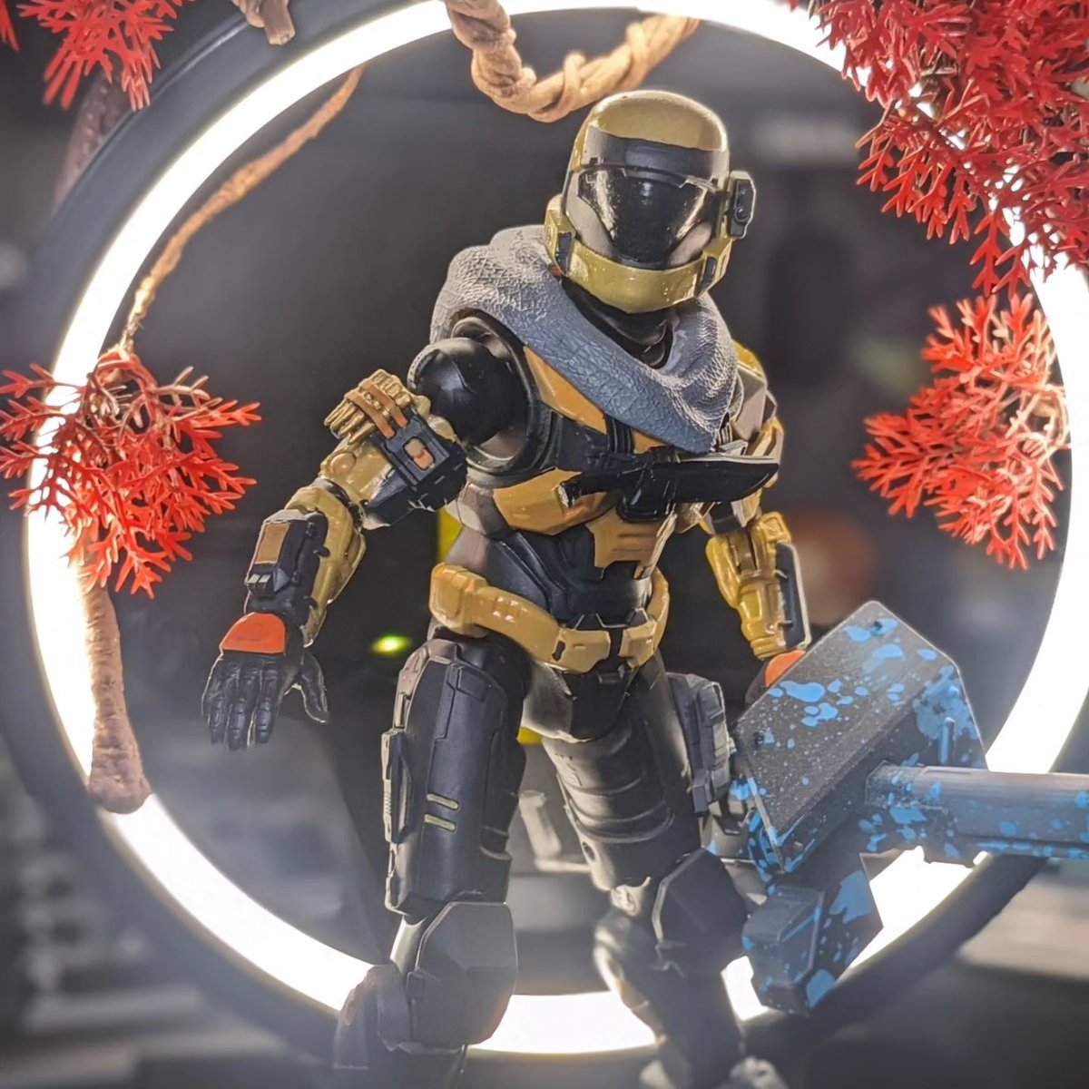 HOIDA247's tweet photo. Finished another MK V [V] order for someone on Etsy. Love the coating and the weapons I love. Silenced ODST SMG and a turret with the splash zone coating. I hope you all enjoy.

#halo #halocustoms #halophotography #halocustom #halocustomfigure #haloodst #haloodstfigures https://t.co/tozgh4X8g5