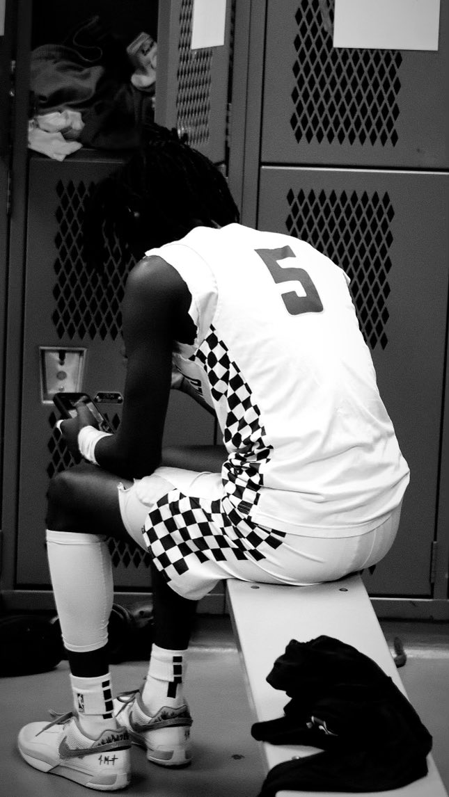 showtimequann's tweet photo. Check out Jaquan Walker's non-regions highlights on @Hudl https://t.co/K3xPM4UWK8 #hudl https://t.co/3ySEdQjvIZ