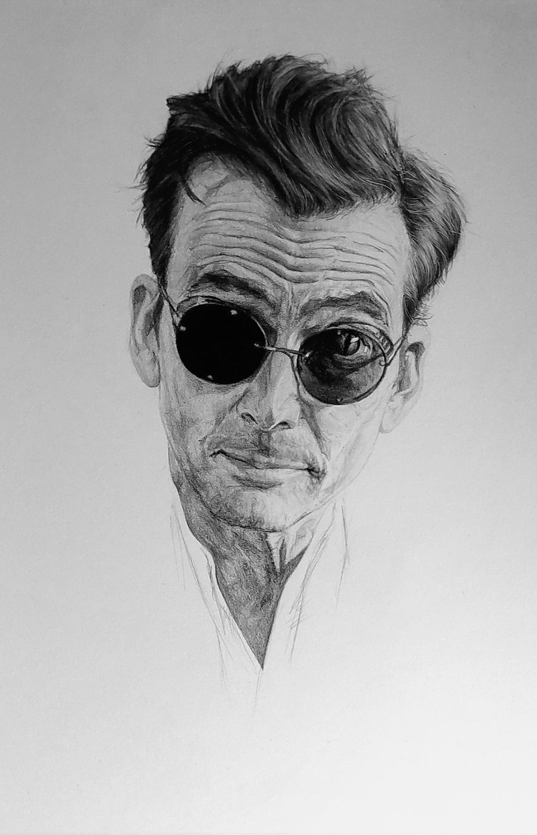 First portrait of 2024. Still in Good Omens mood 😎
#GoodOmens #Crowley #davidtennant #drawing #myart #traditionalart #graphitedrawing #Pencildrawing #GoodOmensArt