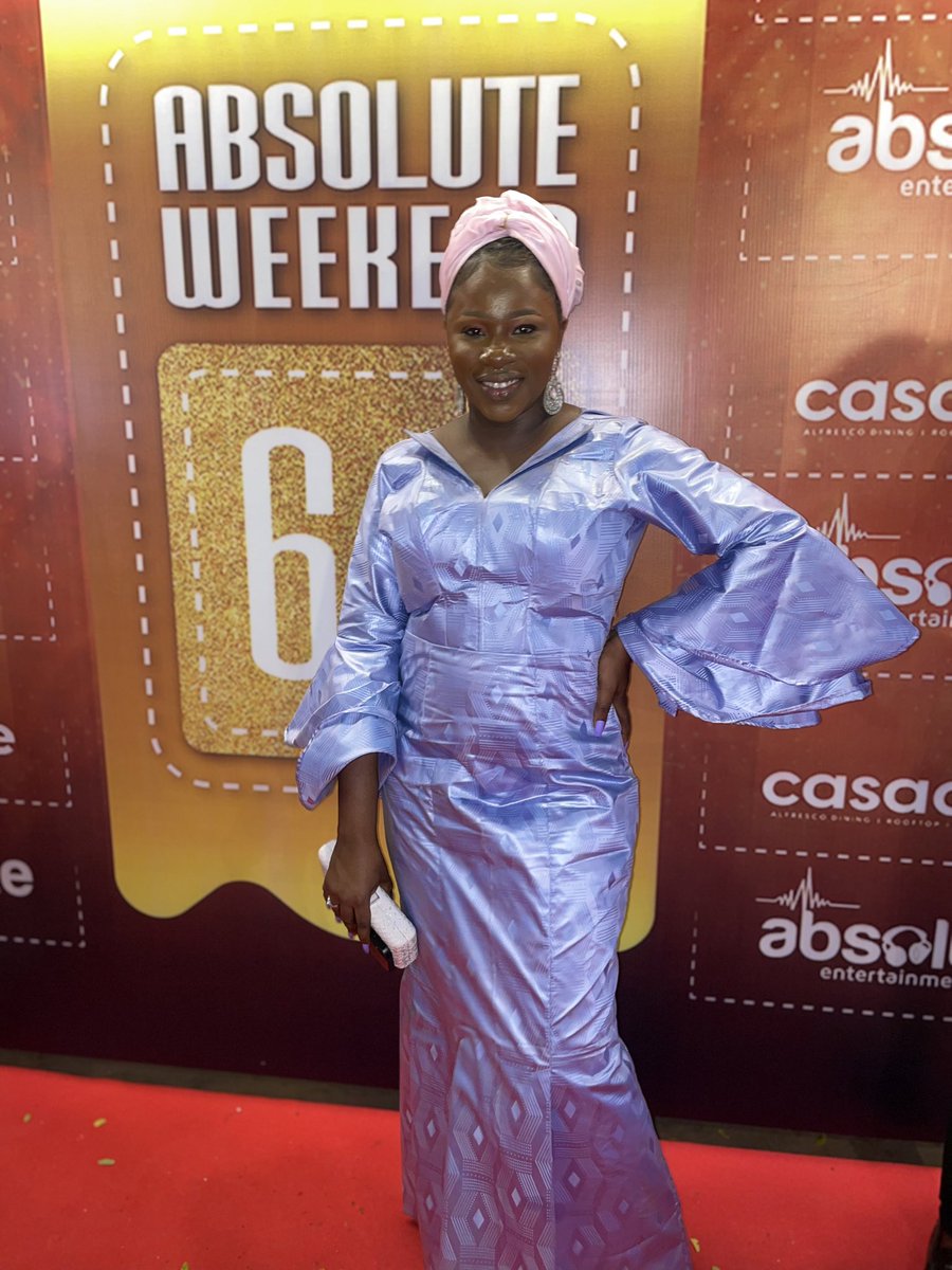 mamakbeh's tweet image. We made it to the #AbsoluteWeekend looking pretty 🤎