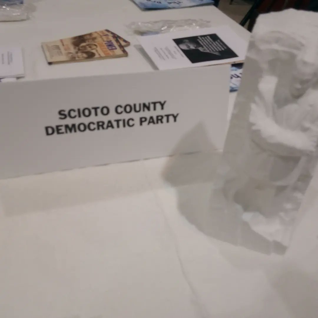 SciotoDems's tweet image. We had a fantastic time at the Martin Luther King Jr. Day breakfast this morning. Thanks to everybody who came today. It was an inspiring event and fantastic fellowship. Let us dare to dream again!
