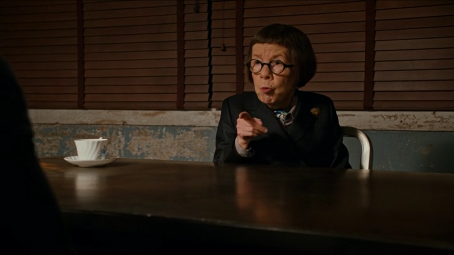 Anna715C's tweet photo. HETTY DEFENDING DEEKS ❤️ YEEES QUEEN!! I hate Sabatino so much, they kidnapped Kensi (and he knew it) and now he wants Deeks to hold on his emotions 🤬 If Sabatino really wanted to make things right he would have warned them about this 🤷‍♀️ So, I don’t buy anything he says https://t.co/QNjJCpZa5o