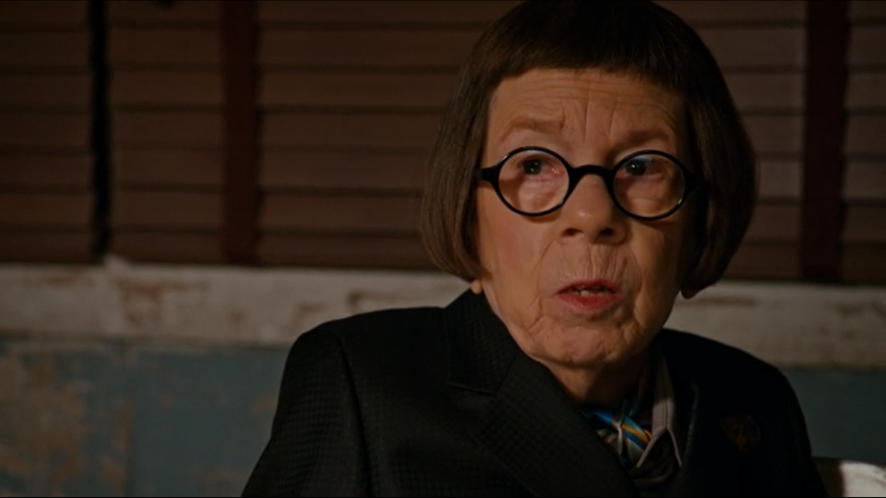 Anna715C's tweet photo. HETTY DEFENDING DEEKS ❤️ YEEES QUEEN!! I hate Sabatino so much, they kidnapped Kensi (and he knew it) and now he wants Deeks to hold on his emotions 🤬 If Sabatino really wanted to make things right he would have warned them about this 🤷‍♀️ So, I don’t buy anything he says https://t.co/QNjJCpZa5o