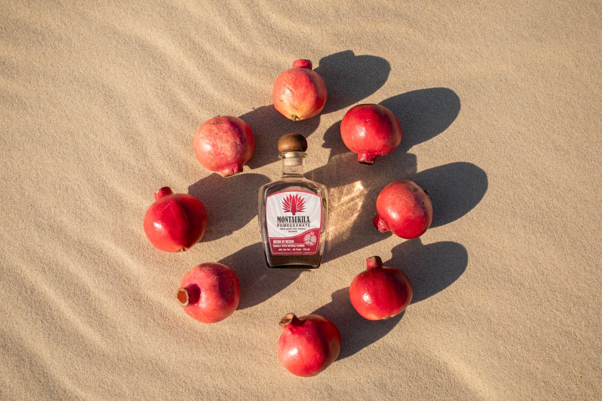 Meet Pomegranate!

The newest addition to the Montaukila family!

This is a huge fan favorite and that's for a few reasons 👇

-Tequila with 100% Natural Pomegranate flavors
-No additives 
-Mixes great for one of a kind cocktails 

It is a true one of a kind Tequila!