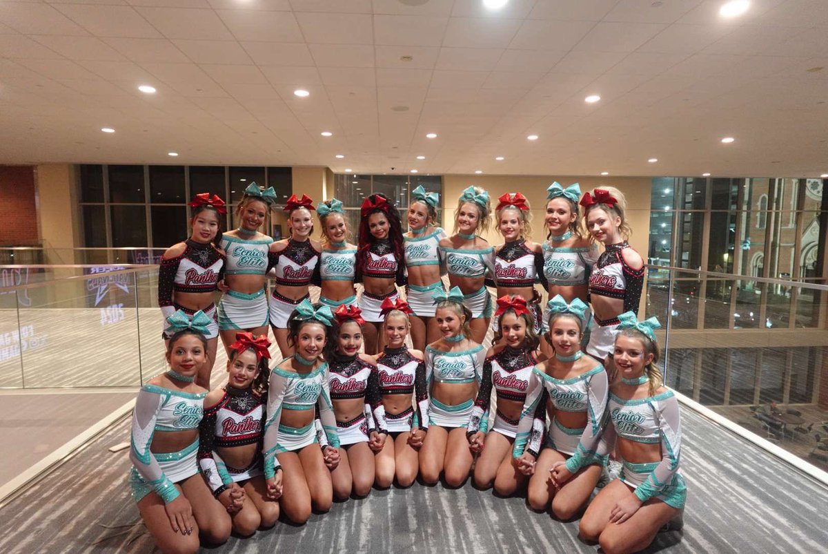 panthers x teal sisters 👑🐆🤍