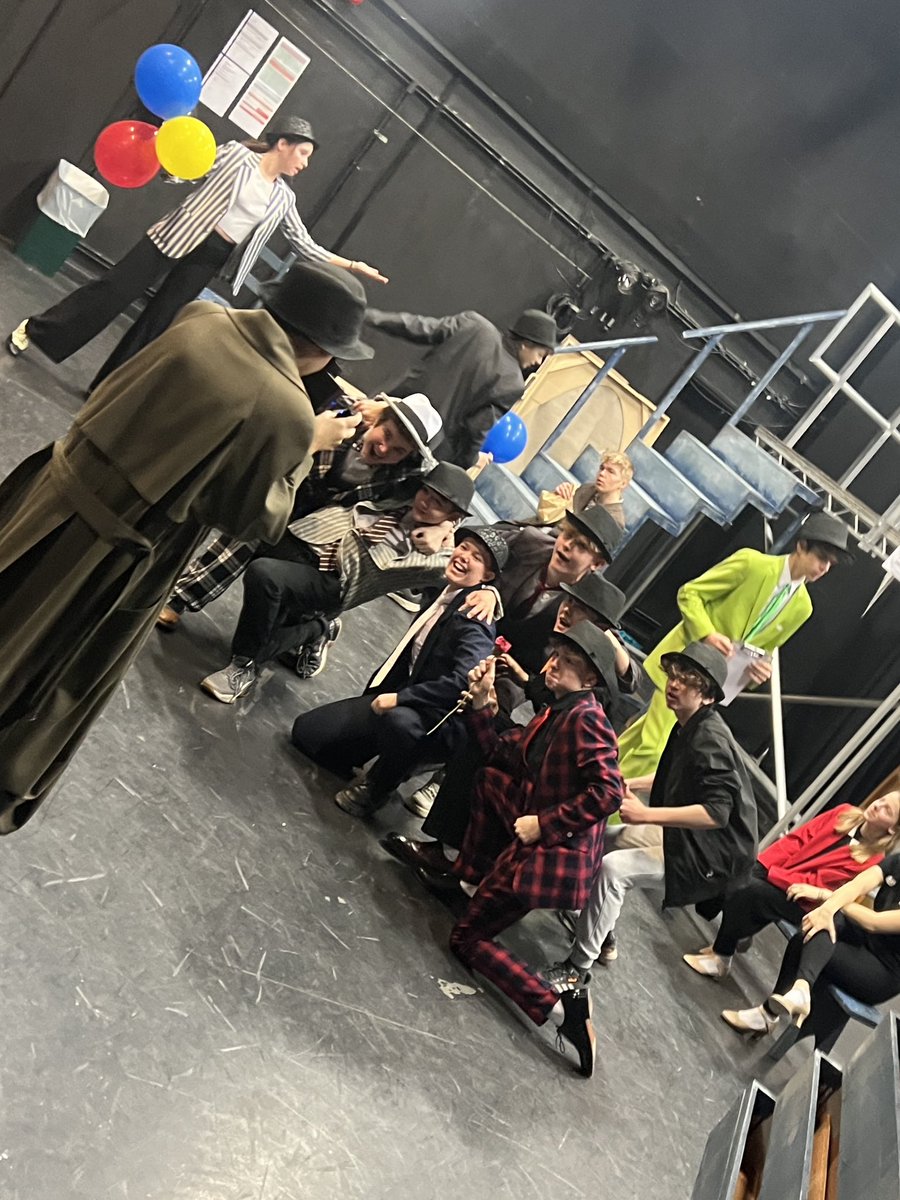 What a busy Day in Performing Arts! We had our first Weekend in the West End of 2024, which left us cackling at the National Theatre's adaptation of Roald Dahl's The Witches. We also had a massive day of Guys and Dolls rehearsals!