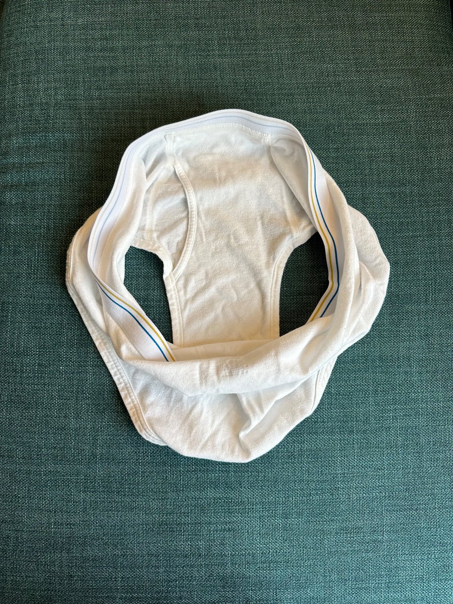 dadstopdrawer's tweet photo. New pair of Stafford briefs looking for a home. Size XXL for the big boys, and boys who like big baggy briefs. #tightywhities https://t.co/moHP3XTVqA