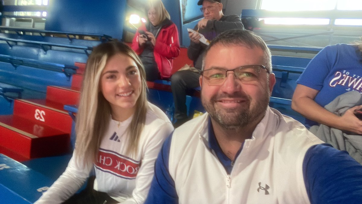 Todd Winfrey tweet media