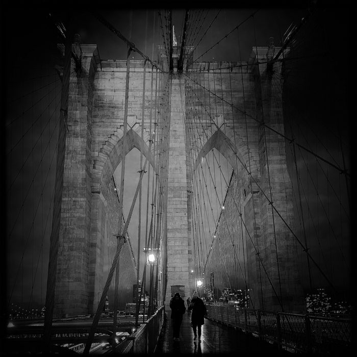 eslieber's tweet image. Brooklyn Bridge at Night #Hipstamatic #JohnS #BlacKeysSupergrain