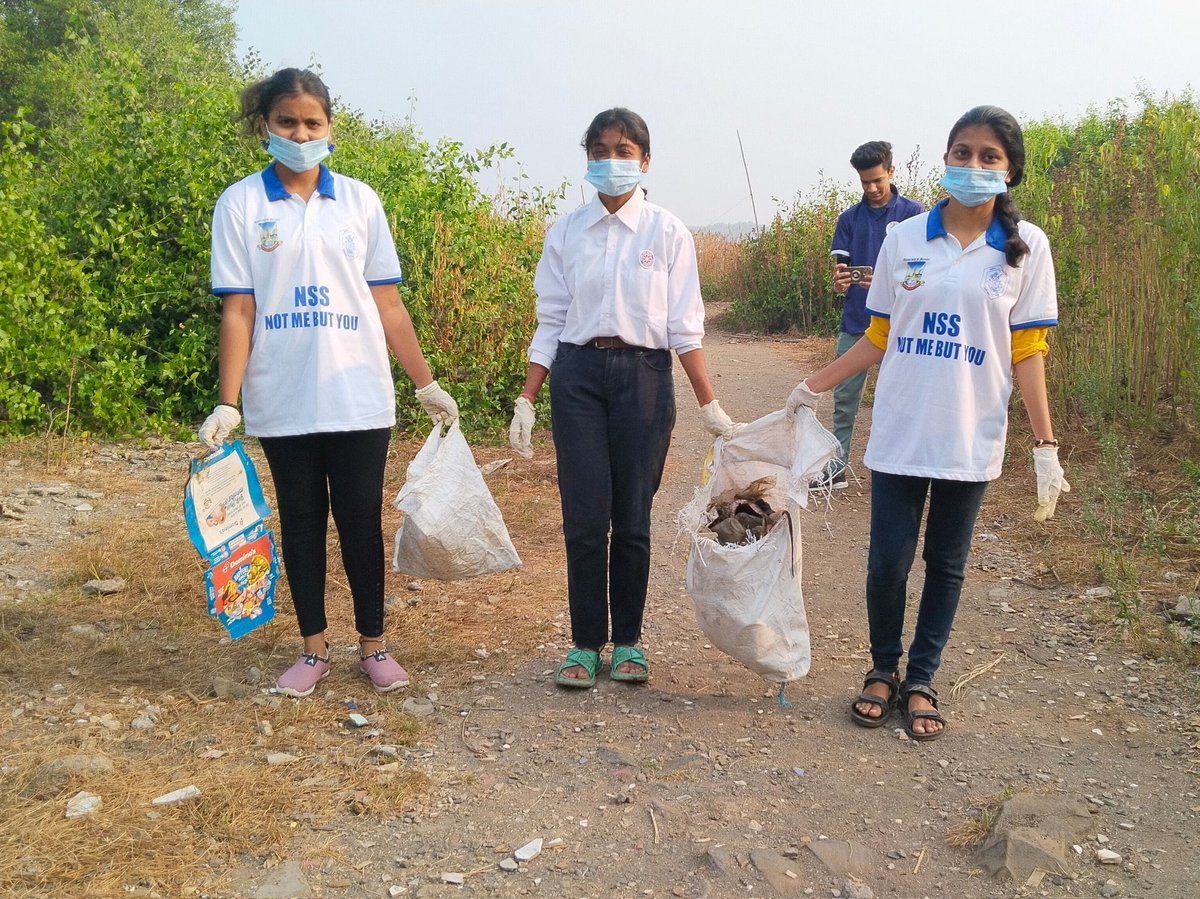 forfuturein's tweet photo. Thank you for joining hands
Patkar College NSS Unit and DTSS College NSS Unit
.
.
.
#ForFutureIndia #HarshadDhage #ForFutureIndiaTeam #BeachCleanups #BeachCleanupsIndia #MajhiVasundhara #EnvironmentEnvoy #MangrovesCleanup #BeatPlasticPollution #BeachCleanup #PlasticPollution https://t.co/t4QRXbkXQt