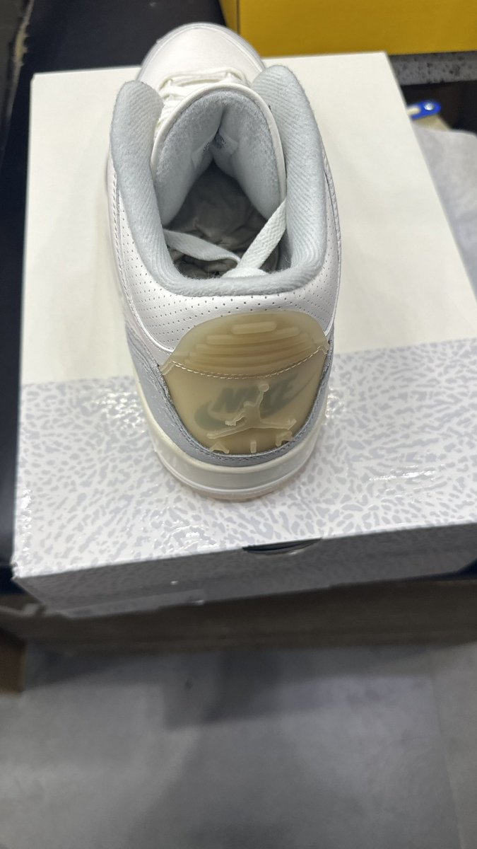 Blizzy212's tweet photo. #sneakergodsblessings๐๐พ
#airjordan3craftivory
#airjordan6yellowochre
@snkrfrkrmag
@SneakerNews @SOLELINKS @SoleCollector @kicksonfire @SneakerVisionz @KicksDeals
@nicekicks
#isslit ๐ฅ๐๐๐พ๐ช๐พโ๐พ๐ค๐พโ๐พ๐ค๐พ๐๐พ๐ช๐พ๐๐พโ
๐ฏ https://t.co/gJqyXepoqf