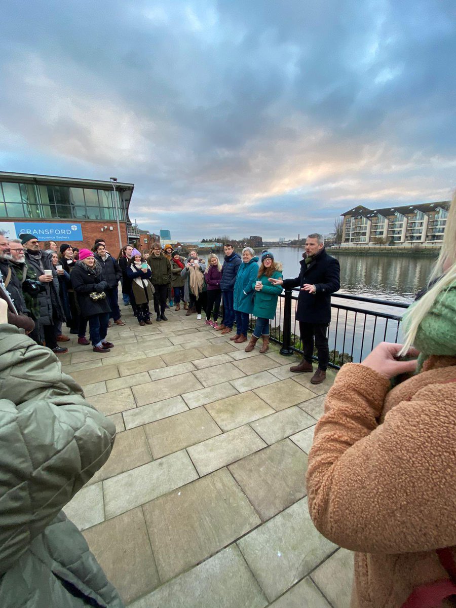 Great to see the Starling #murmuration back at the Albertbridge. Simple things put in place and organisations working together have returned these endangered birds back to the safety of this nesting area. Maith sibh to all those involved.