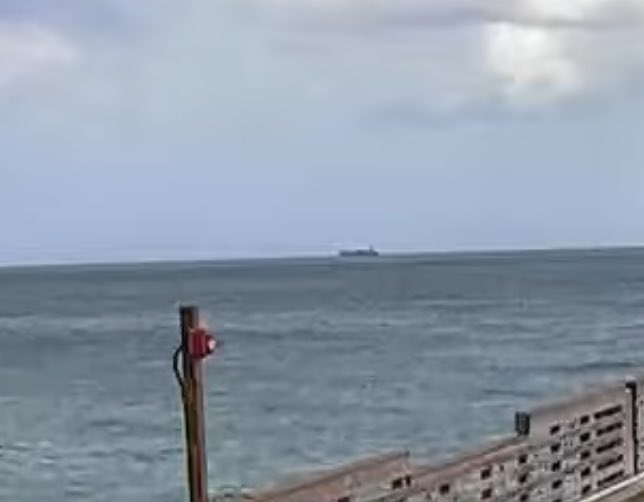 WarshipCam's tweet photo. U.S. Navy experimental littoral combat ship Sea Fighter (FSF-1) off of Dania Beach, Florida - January 13, 2024 #seafighter #fsf1
SRC: webcam https://t.co/V3NReWsmGb