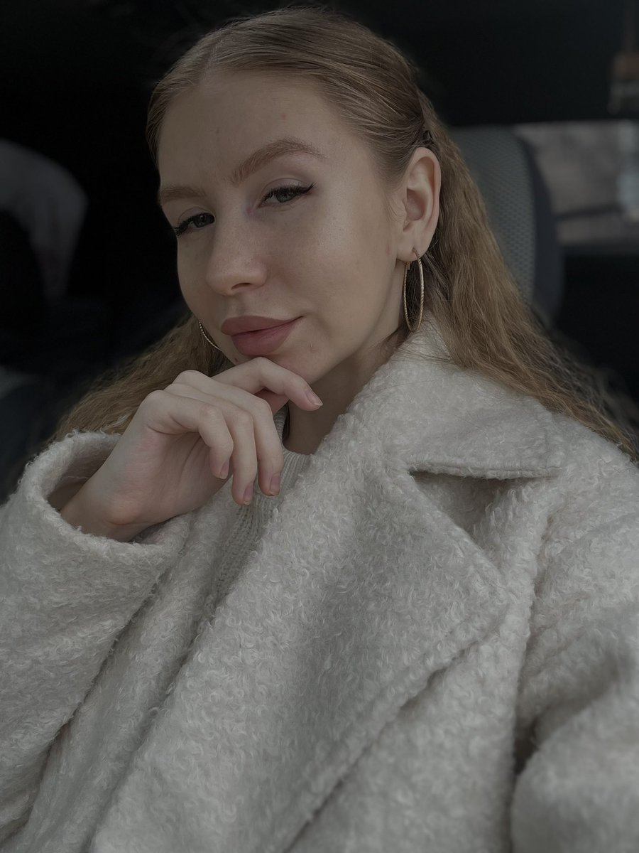Yulia🌙 tweet media