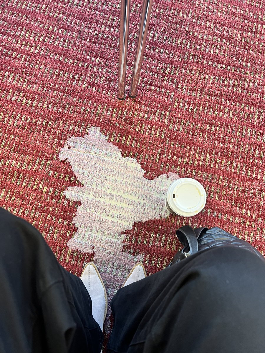 EmmyG_Sports's tweet photo. 🚨🚨 I spilled my coffee. At Kalen DeBoer’s first presser. Not the Bama standard. I apologize, @KalenDeBoer https://t.co/2db9P9tknp