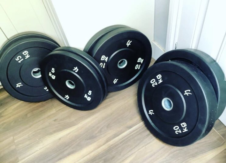 olympus_c's tweet photo. New gym equipment alert ! 

Bumper plate weights from @strengthshop #newgymequipment #gymewuipment #gym #gymtraining #strengthshop https://t.co/OkW8D4N91I