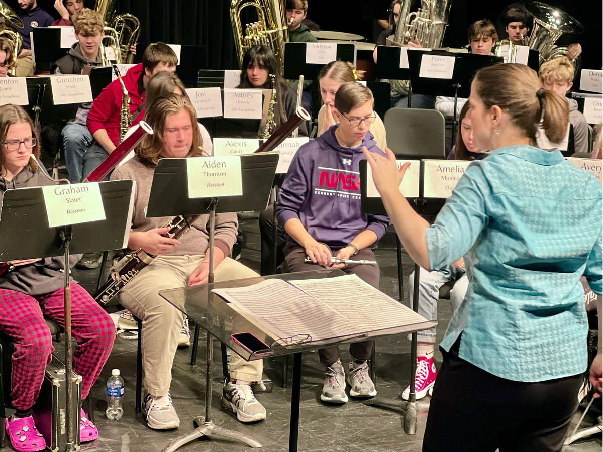 KentStateBands's tweet photo. Here are some action shots of the Blue Band hard at work preparing tonight’s program. https://t.co/2j0L7H3Wga